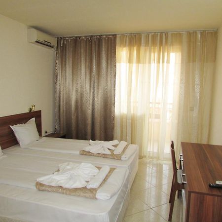 Hotel Brilliance Варна Екстер'єр фото