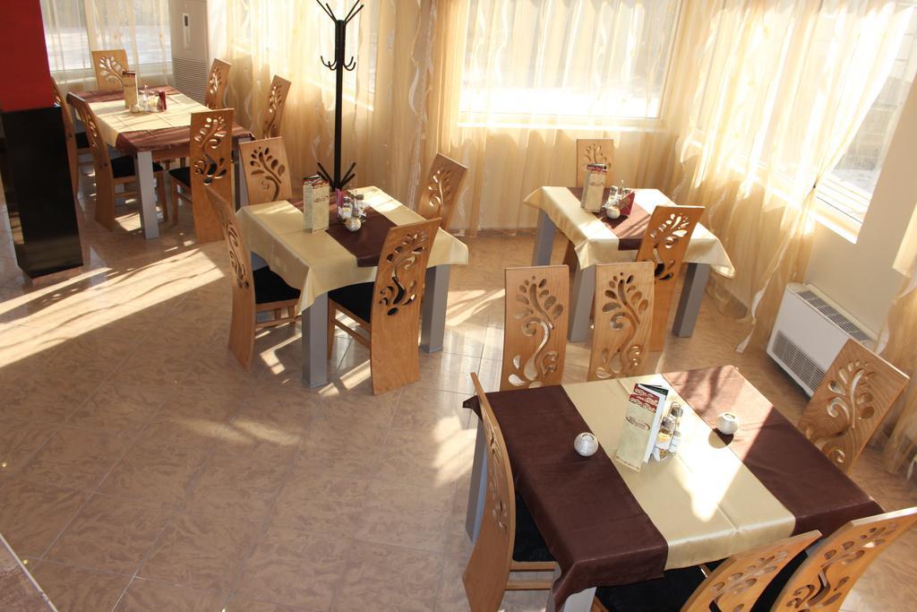 Hotel Brilliance Варна Екстер'єр фото